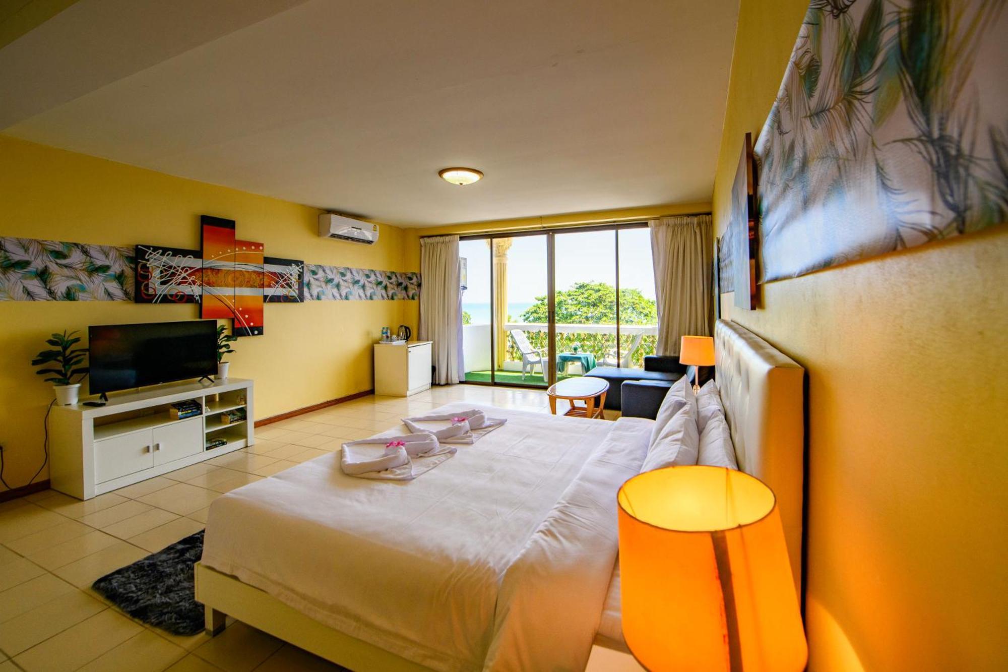 Happy Vikings - Beachfront Jomtien Beach Camera foto
