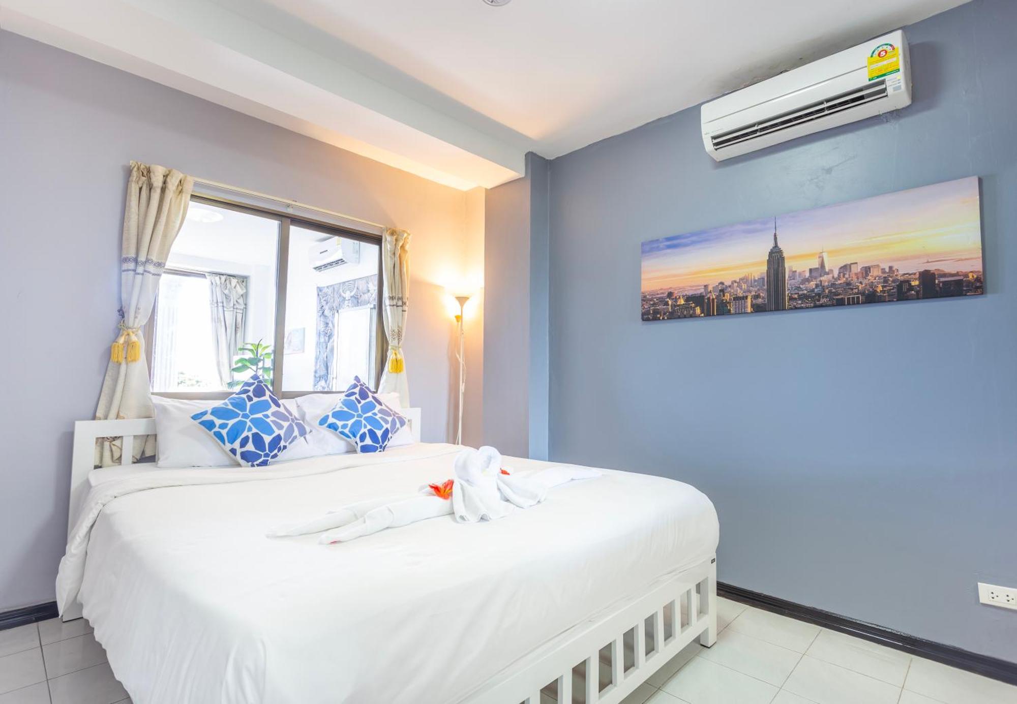 Happy Vikings - Beachfront Jomtien Beach Esterno foto